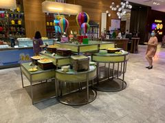 -华邑酒店·鲜艳全日自助餐厅