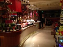 自助取餐区-咖啡苑自助餐厅·中国大饭店