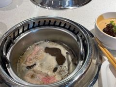 -龍歌自助小火锅(市南金茂湾店)