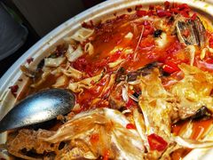 -阿瓦山寨·湘菜现炒·剁椒鱼头王(咸阳总店)