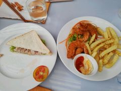 -Lanterns Vietnamese Restaurant