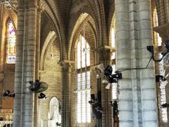 -芽庄中心购物广场