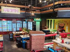 -钢管厂五区小郡肝串串香火锅(梅川路店)