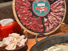 -周小明火锅(黑金冠社区店)