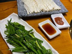 -万兴佳烤肉·长白山老味道(东岸里店)