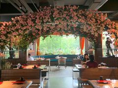 -沪小胖小龙虾(淮海中路旗舰店)