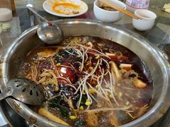 -佘记全家福芋儿鸡(向阳街总店)