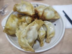 笋肉锅贴-蒋家桥饺面店(广陵路店)