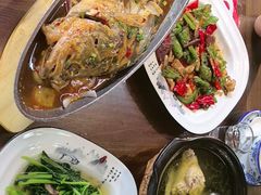 -缘来聚·徽菜名店(黄山宏村店)
