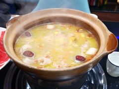 鸡煲花胶汤-港迹·鲜围煮海鲜火锅(湖州时代广场店)