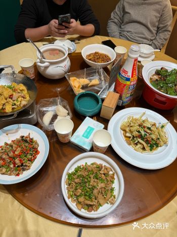 真心推荐！ 家人小聚，找个地方吃饭打牌， 正好团了2