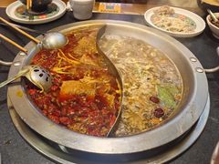 -沸炉重庆老火锅(军事博物馆店)