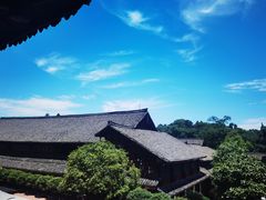 -峨眉山报国寺