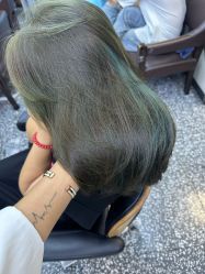 点击看大图 -藤野造型专业烫染接发