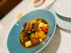 新疆大盘鸡-珍呈中餐厅•粤川淮扬新疆(乌鲁木齐康莱德酒店)