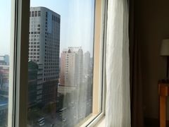 -武汉五月花大酒店(武昌火车站中南路地铁站店)