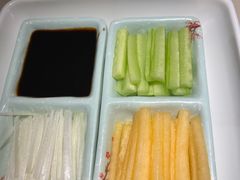 -韵秋荷(宝山龙湖天街店)
