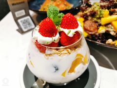 草莓优格-BE BRIGHT KITCHEN(正佳广场店)