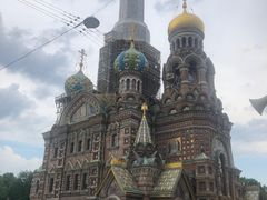 -滴血救世主教堂