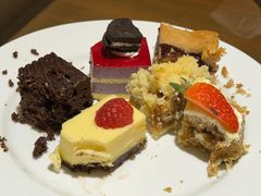 -北京希尔顿逸林酒店-逸轩西餐厅-自助餐厅