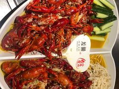 -龙巢盱眙龙虾·牛蛙·烧烤宵夜(八卦岭店)