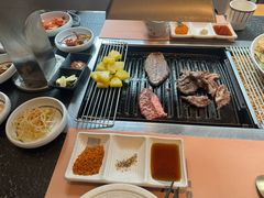 -韩满园· 甄选韩式烤肉