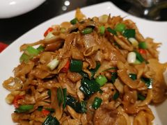 -刘胖子家常菜·蹄花焖藕(兴业店)