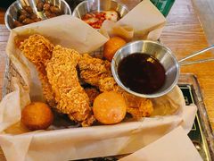 韩式炸鸡-包装马车·韩国料理·포장마차