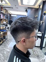 -藤野造型·专业烫染店
