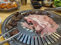-牛信亭韩国料理·炭火烤肉(紫藤路店)