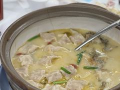 黄鱼馄饨汤-瑞福园联谊餐室(茂名南路店)