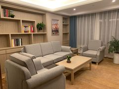 -维也纳国际酒店·西京医院胡家庙地铁站店