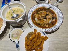 -小船渔村•大连菜•大连焖鱼(黄河路店)