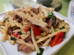 高山笋炒鲜肉-下梅人家土菜馆(历史文化餐厅度假区店)
