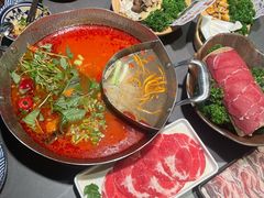 -楠小云·云南鲜菌·鲜牛自助火锅(九眼桥店)