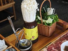 -巴渝瓦肆重庆鲜火锅(宝龙环湖店)