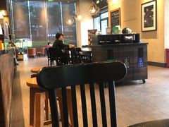 -星巴克(宁波东门银泰店)