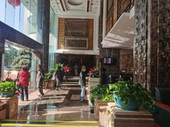 -凤凰楼酒家·粤宴点心(华强北店)