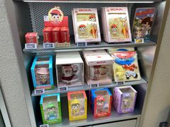 -泡泡玛特POPMART(蓝色港湾店)