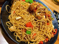 爆辣小公鸡炒面-望京一号·重庆江湖菜(工体店)
