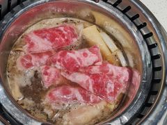 -龍歌自助小火锅(市南金茂湾店)