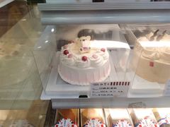 -红宝石·鲜奶小方·海派西点房(浦三店)