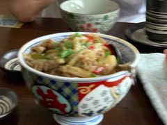 秘制牛肉盖饭-三井寿司