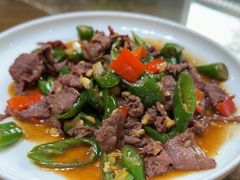 -芦茨金富饭庄·25年老字号·专做稻草鸡