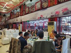 大堂-老六杀猪菜(进乡街店)