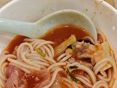 -花馬肆.云南过桥米线(汉神购物广场现场熬汤店)
