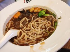 -贯一台湾牛肉面(八一七中路店)