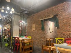 -小小河边鱼(天润城店)