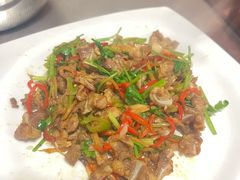 -洱火云南酸菜牛肉火锅(石景山当代商城店)