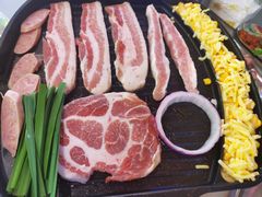 -阿亲家·韩式无限烤肉(大学城熙街店)